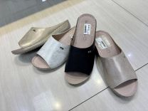 Klapki na koturnie (36-41/12P)