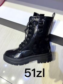 Botki na płaskim  (36-41/12P)