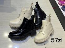Botki na płaskim  (36-41/12P)