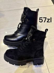 Botki na płaskim  (36-41/12P)