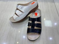 Klapki na koturnie (36-41/12P)