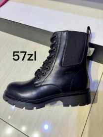 Botki na płaskim  (36-41/12P)