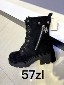 Botki na płaskim  (36-41/12P)