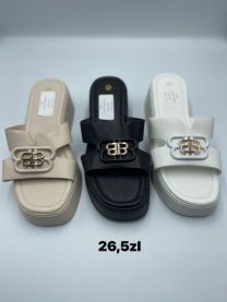 Klapki na koturnie (36-41/12P)