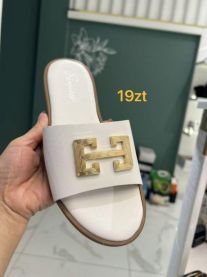 Klapki na płaskim (36-41/12P)