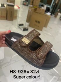 Klapki na płaskim (36-41/12P)