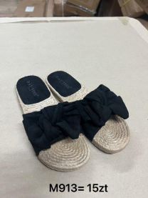 Klapki na płaskim (36-41/12P)