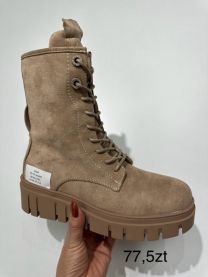 Botki na płaskim  (36-41/12P)