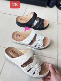 Klapki na koturnie  (36-41/12P)