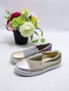 Trampki wsuwane dziewczynka (30-35/18P)